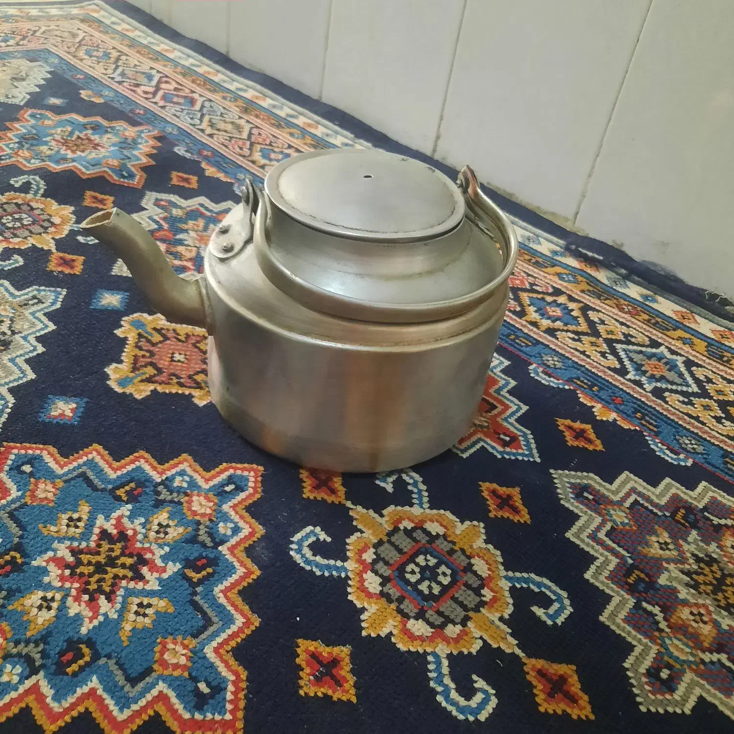 کتری روحی|قوری، کتری، قهوه‌ساز دستی|اندیشه, اندیشه فاز ۳|دیوار