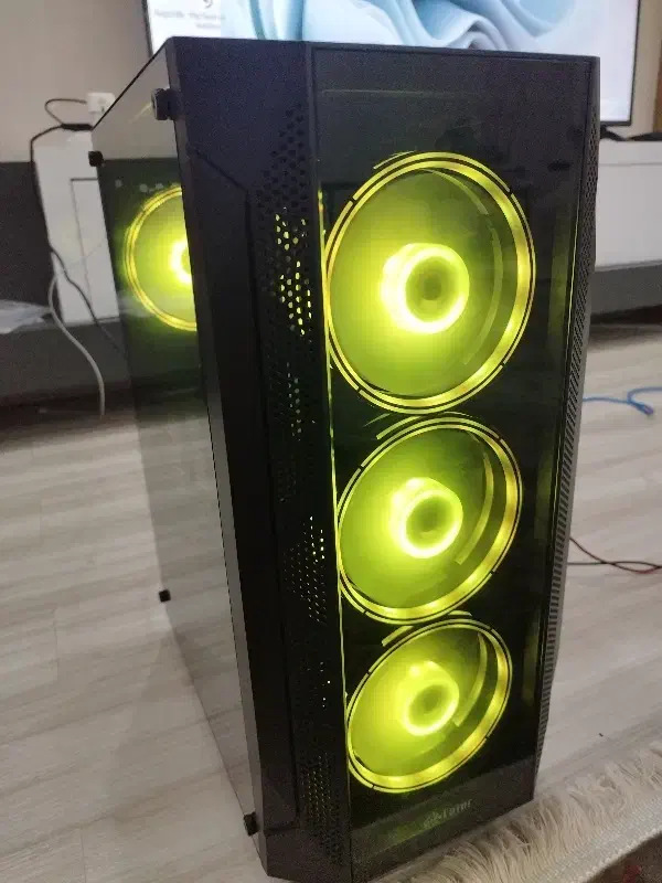 کامپیوتر گیمینگ|رایانه رومیزی|رشت, منظریه|دیوار