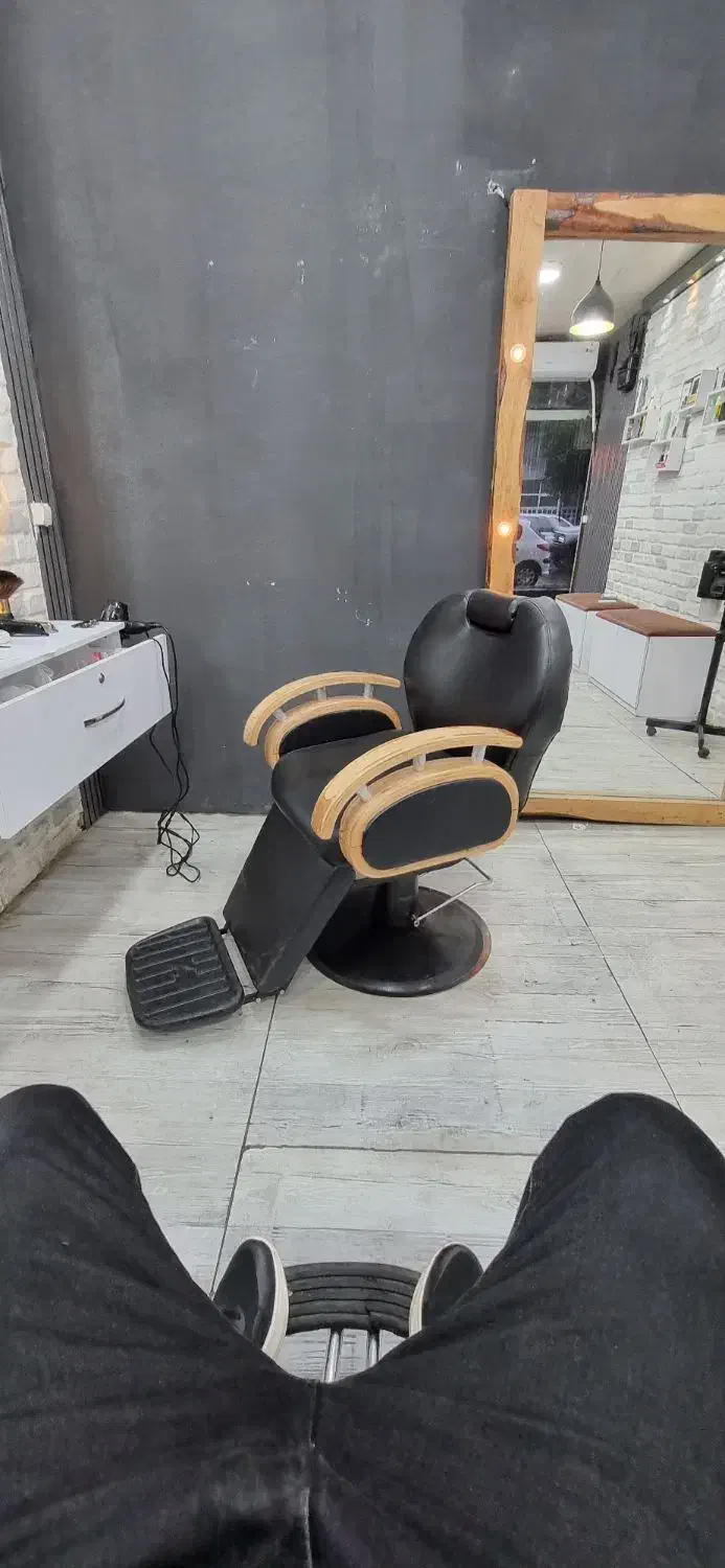 صندلی ارایشگاه|آرایشگاه و سالنهای زیبایی|چالوس, |دیوار