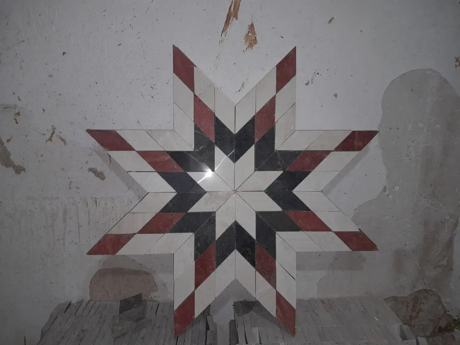 گل سنگی|مجسمه، تندیس، ماکت|خمین, |دیوار