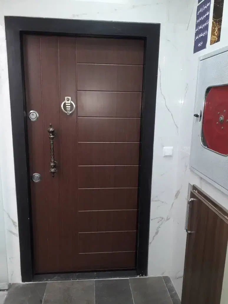 ۱۰۳ متری تک واحدی طبقه ۴ از۴|فروش آپارتمان|اصفهان, الهیه|دیوار