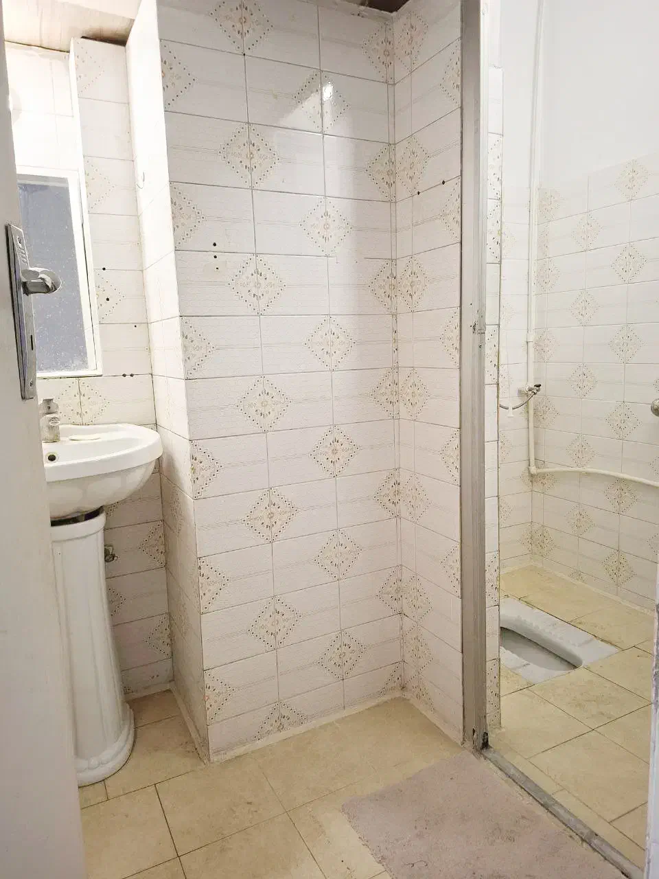 90متر2خ*1واحدطبقه اول*اشرفی اصفهانی باغ فیض