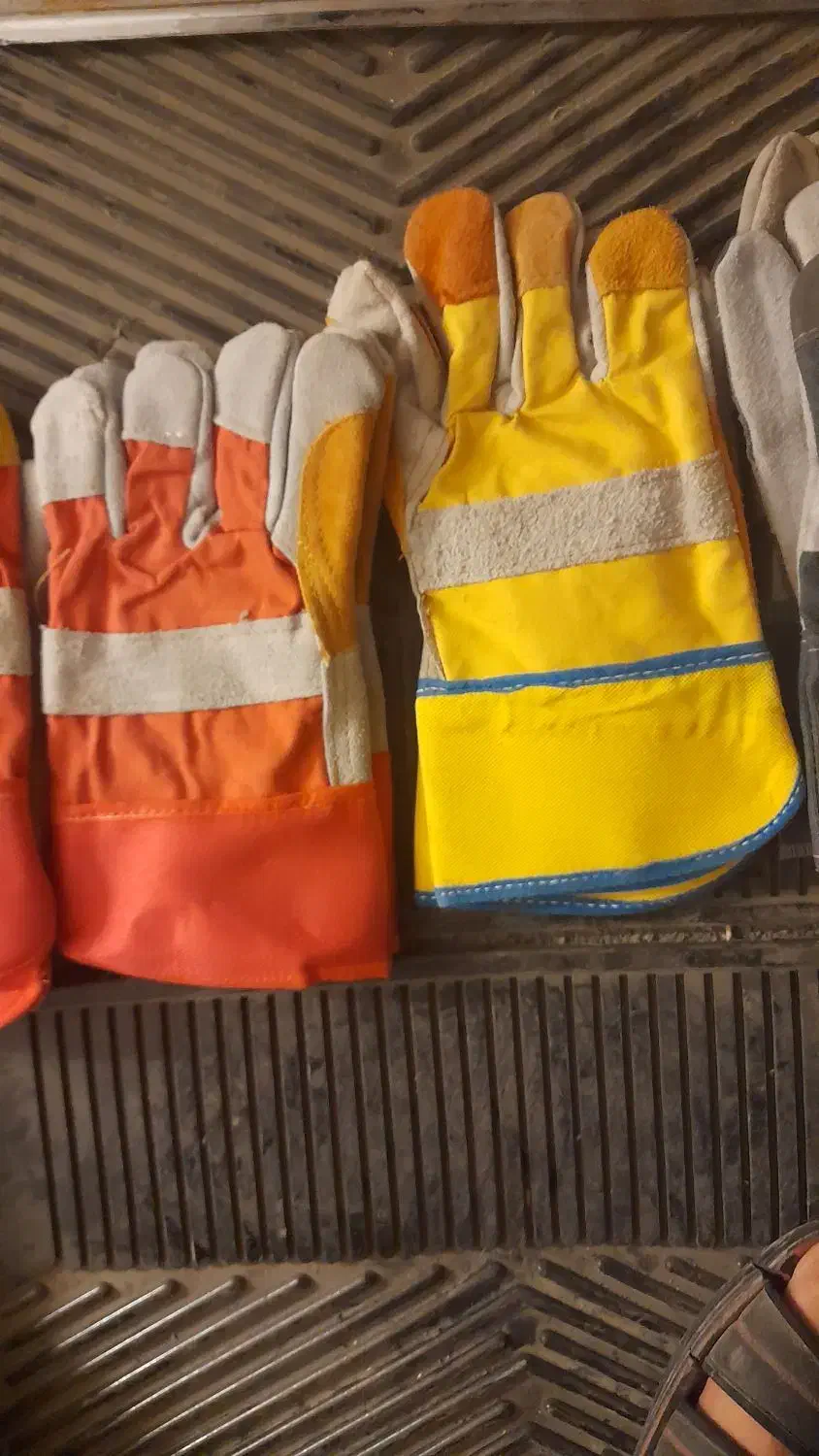 دستکش کار برزنتی|لباس|ابریشم, |دیوار