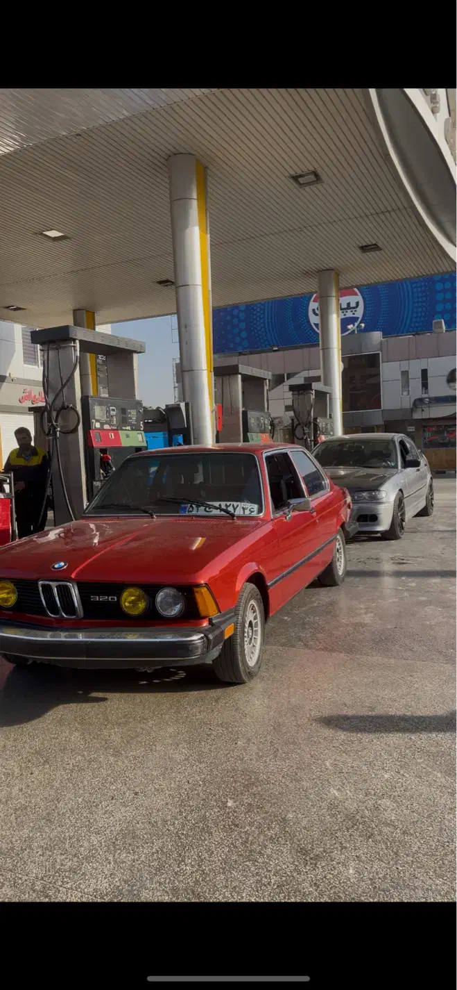 320 قرمز|خودرو سواری و وانت|مشهد, آبادگران|دیوار