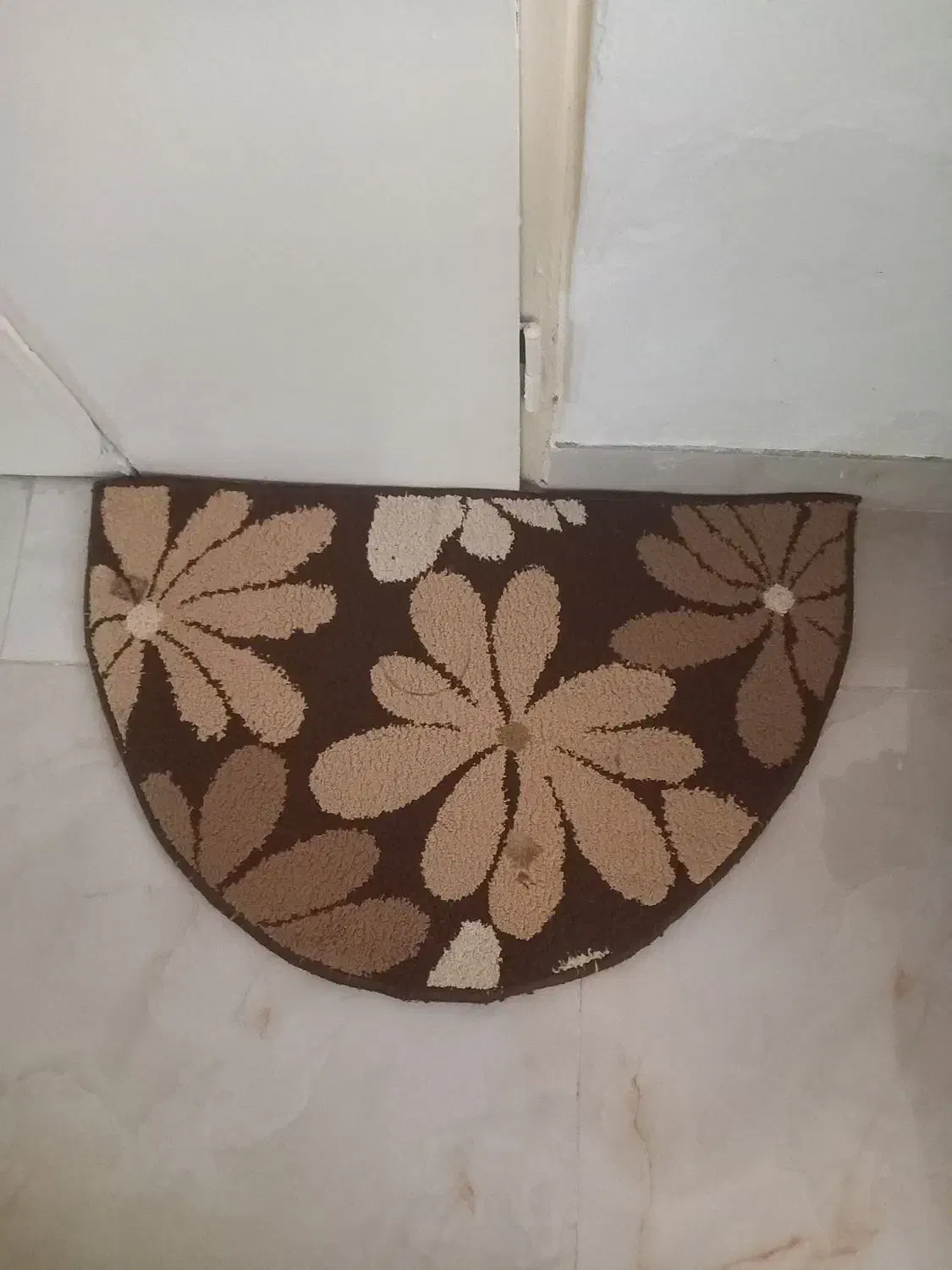 پادری.|پادری|تبریز, |دیوار