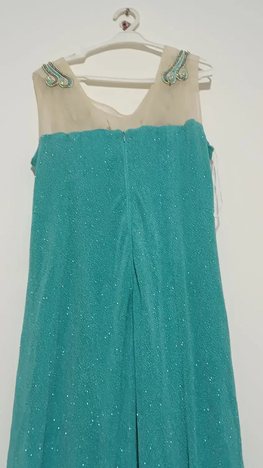 لباس مجلسی|لباس|مراغه, |دیوار