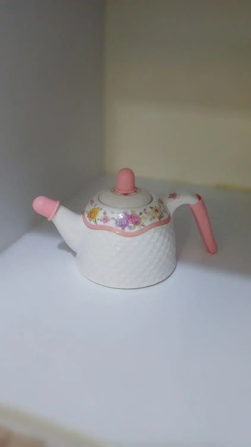 قوری|قوری، کتری، قهوهساز دستی|قم, زنبیل آباد|دیوار