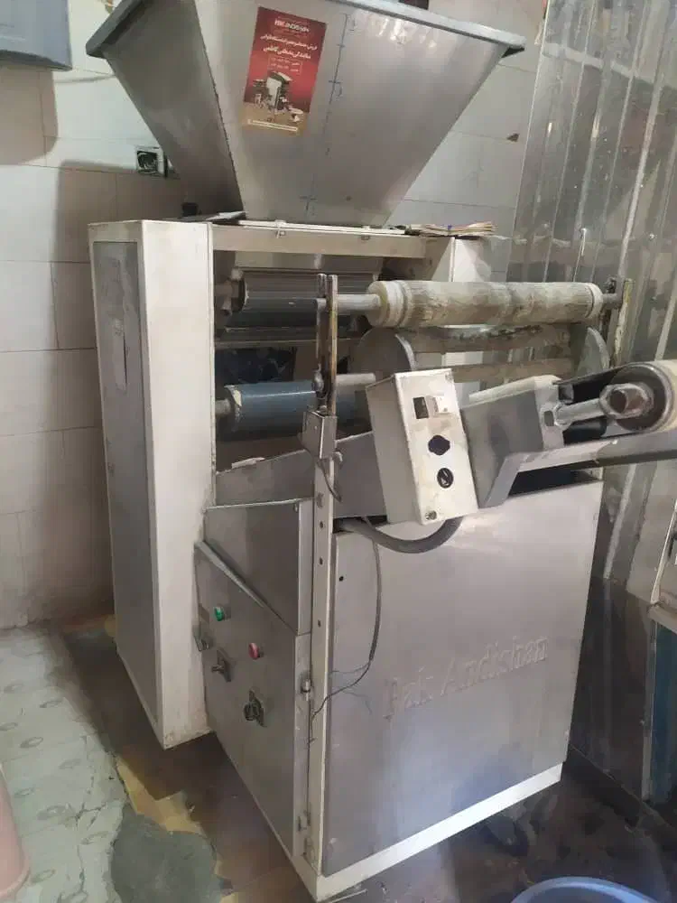 بهترین فرصت شغلی فروش 6دانگ نانوایی|فروش مغازه و غرفه|نقده, |دیوار