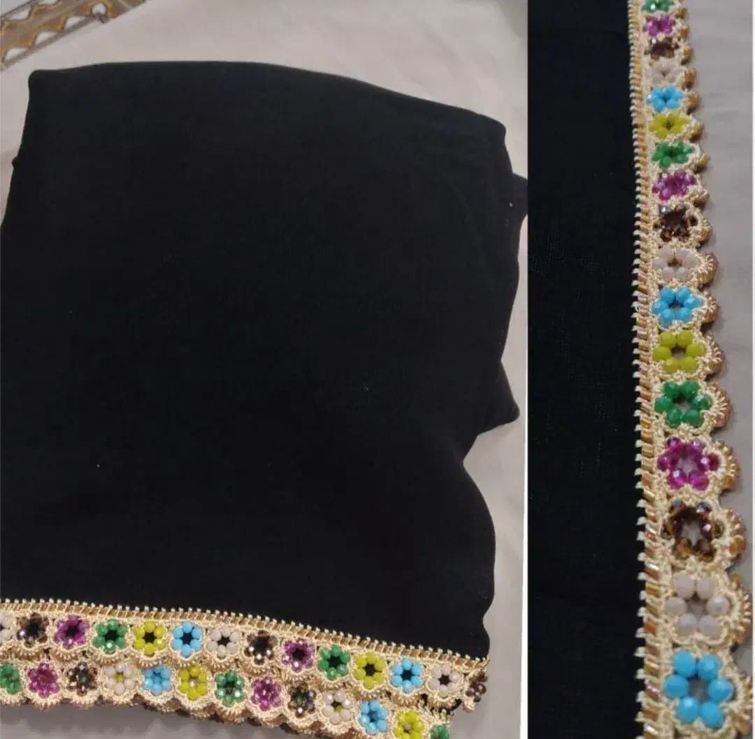 کریشی اسرا بانو|لباس|زابل, |دیوار