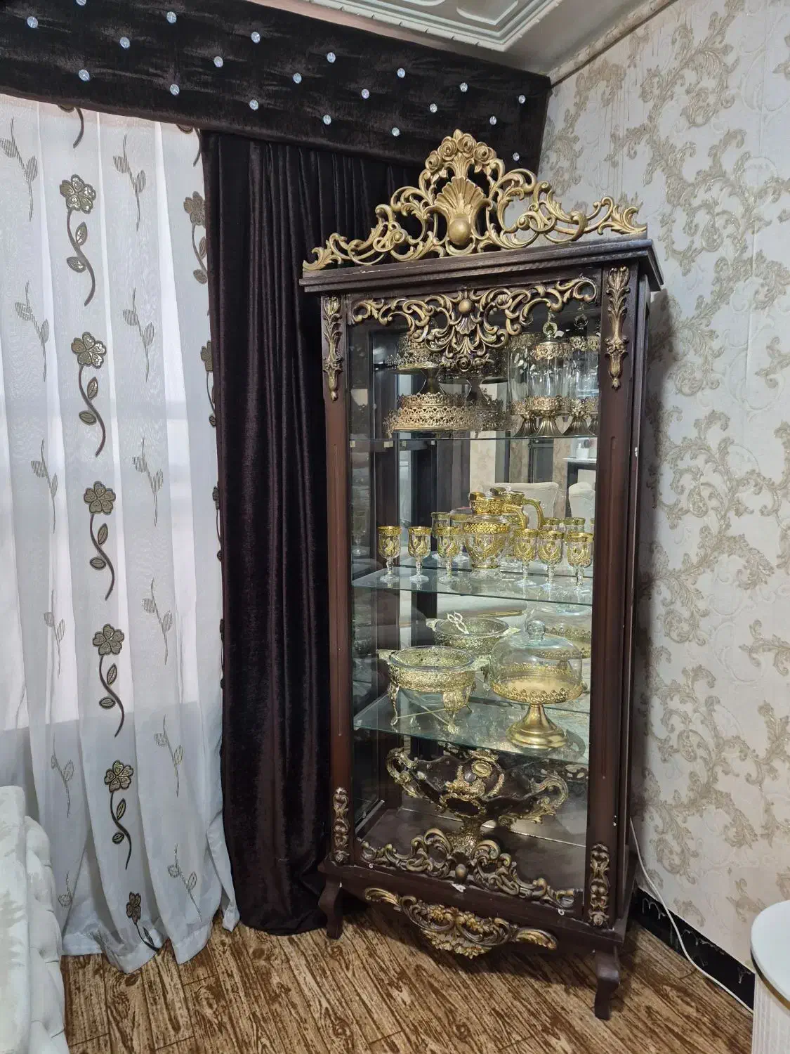 بوفه تاجدار|بوفه، ویترین، کنسول|کازرون, |دیوار