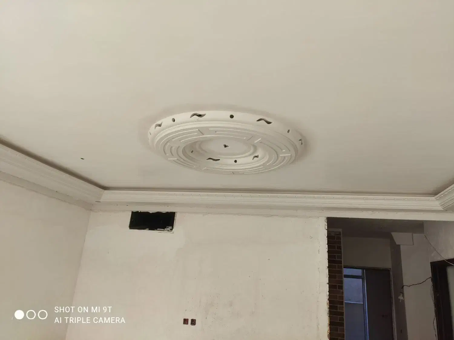 گچکاری و گچبری|خدمات پیشه و مهارت|خرمآباد, |دیوار