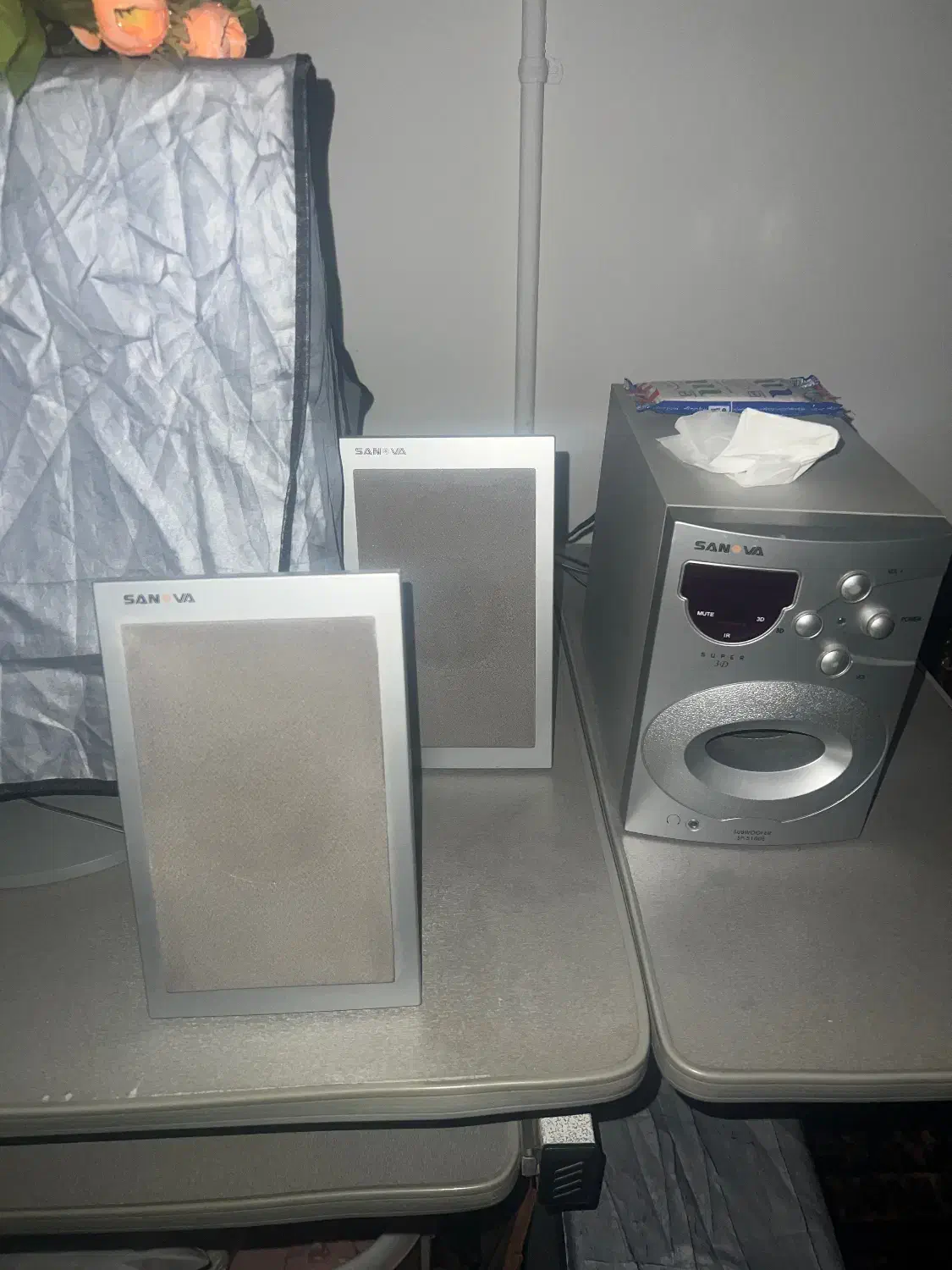 اسپیکر و دوتا باند برند سان وا خیلی تمیز در حد نو|سیستم صوتی خانگی|مشهد, سرافرازان|دیوار