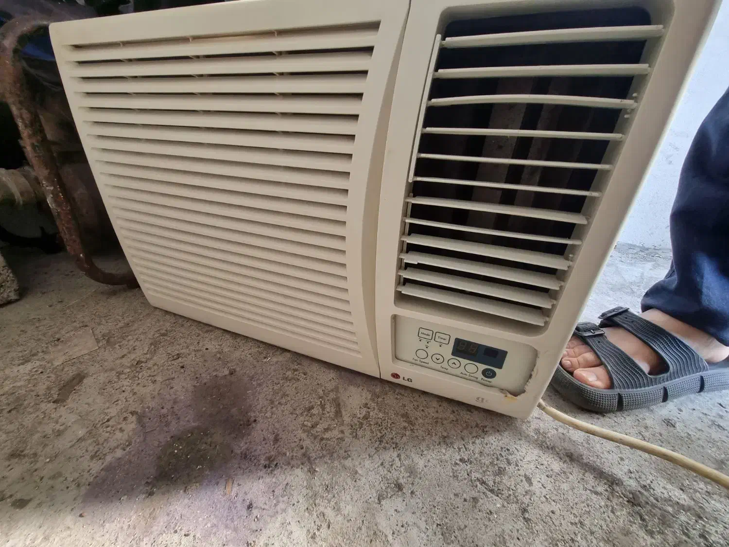 کولر پنجره ای ال جی کنترل دار|کولر گازی و فنکوئل|بندر انزلی, عباس آباد|دیوار