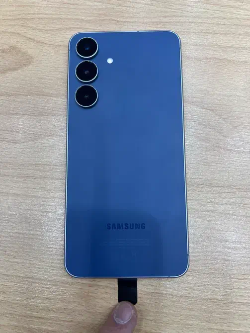 S25 Fe|موبایل|تهران, آسمان|دیوار