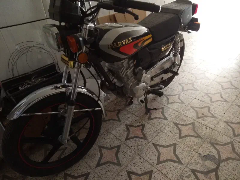 200پرواز1403|موتورسیکلت|فریدونشهر, |دیوار