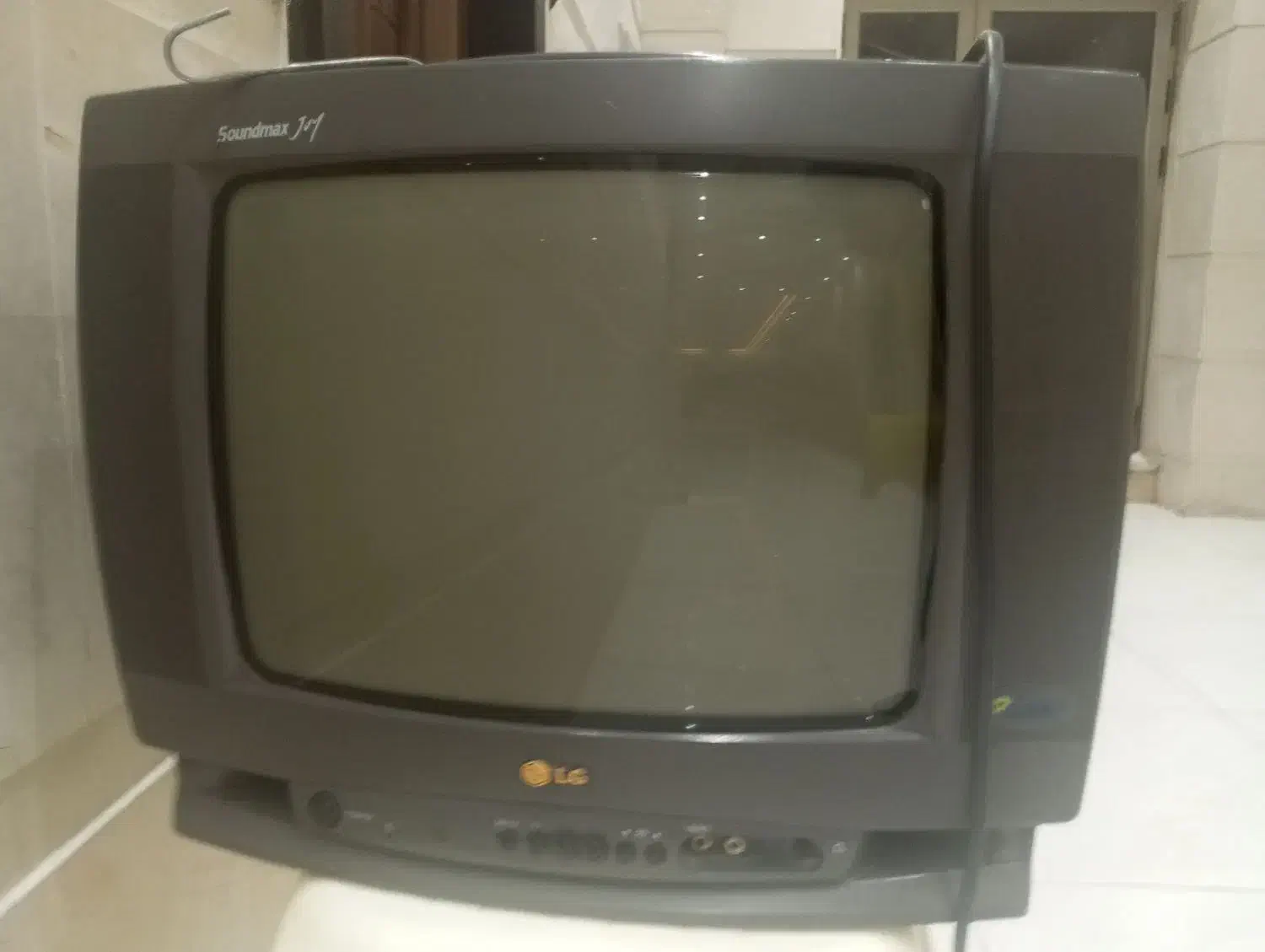 تلویزیون سالم کوچک|تلویزیون و پروژکتور|اردبیل, |دیوار