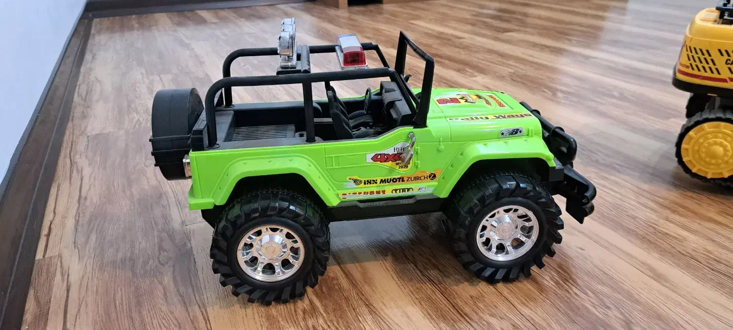 اسباب بازی کودک|اسباب‌بازی بچه|بروجن, |دیوار