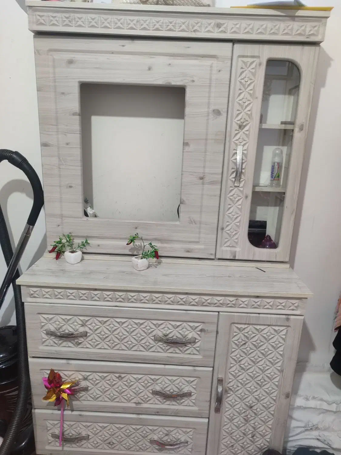 درآور۲۳۰۰|جاکفشی، کمد، دراور|تربت جام, میان جام|دیوار