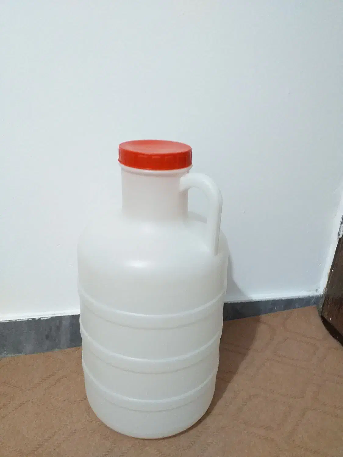 دبه پلاستیکی و بدون استفاده|ظروف نگهدارنده، پلاستیکی، یکبارمصرف|سقز, |دیوار