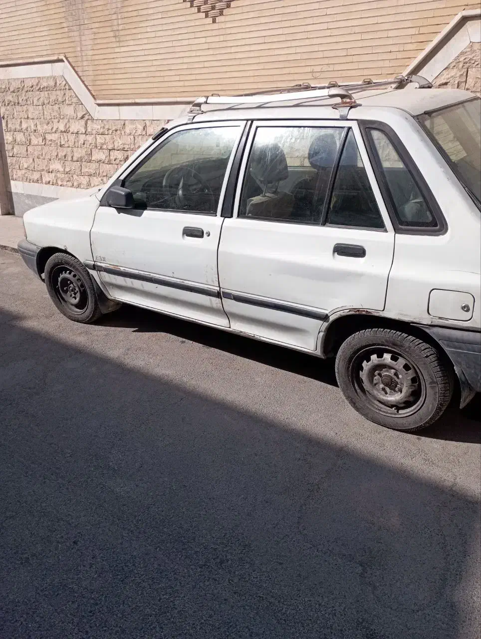 پراید ۱۳۱|خودرو سواری و وانت|خمینیشهر, |دیوار