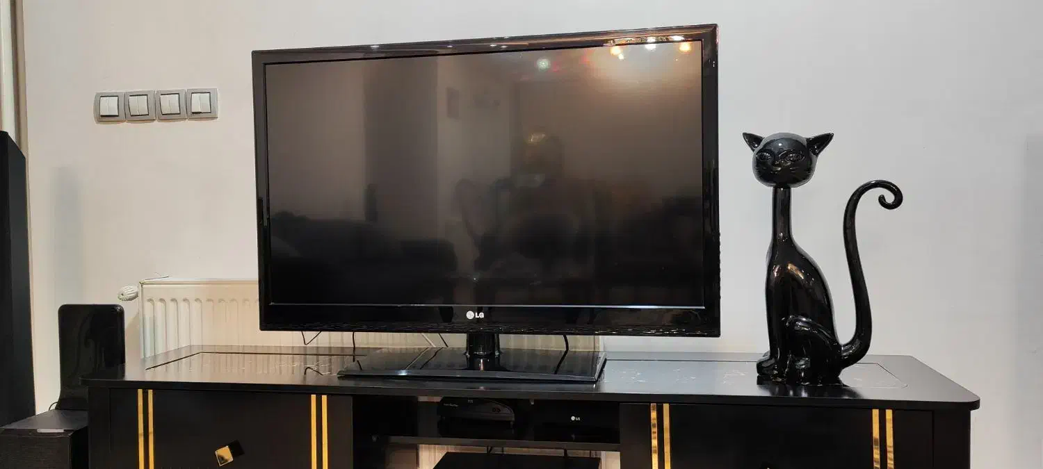 تلویزیون ال ای دی 43اینچ ال جی سالم|تلویزیون و پروژکتور|سهند, |دیوار