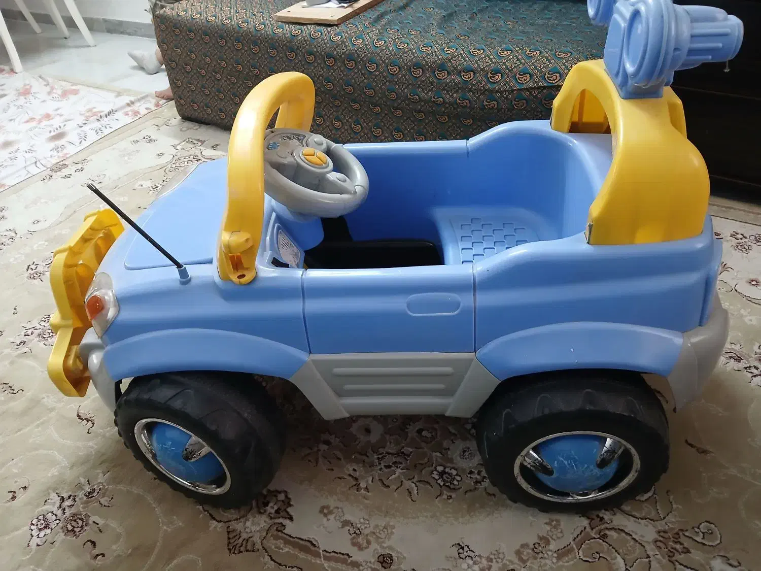 ماشین شارژی|اسباب‌بازی بچه|هشتگرد, شهرک ایران خودرو|دیوار