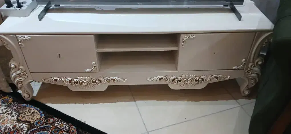 اینه کنسول میز تلویزیون ومیز تحریر|بوفه، ویترین، کنسول|زاهدان, |دیوار