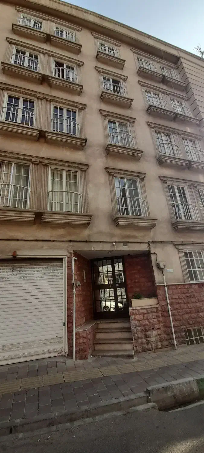 * ۵۵ متر بهارشیراز خداپرست *