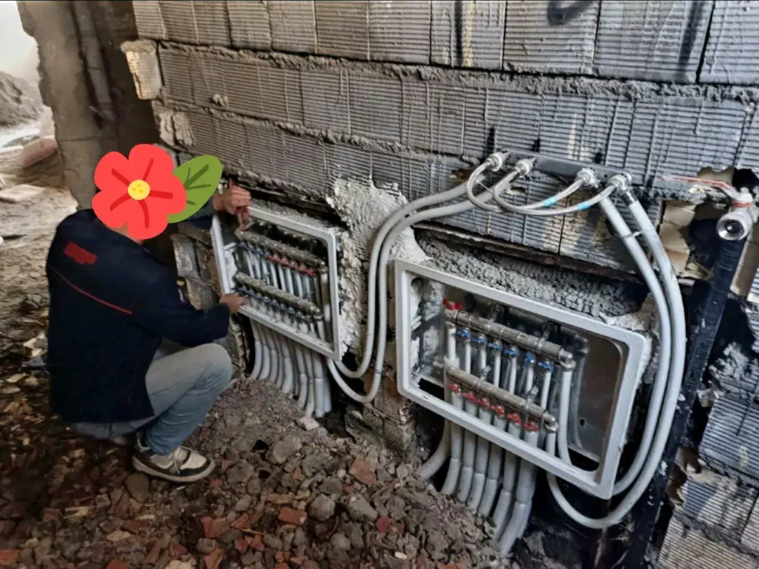 لوله کشی اب،فضلاب،نصب شیرآلات. تعمیرات،انواع لوله|خدمات پیشه و مهارت|همدان, |دیوار