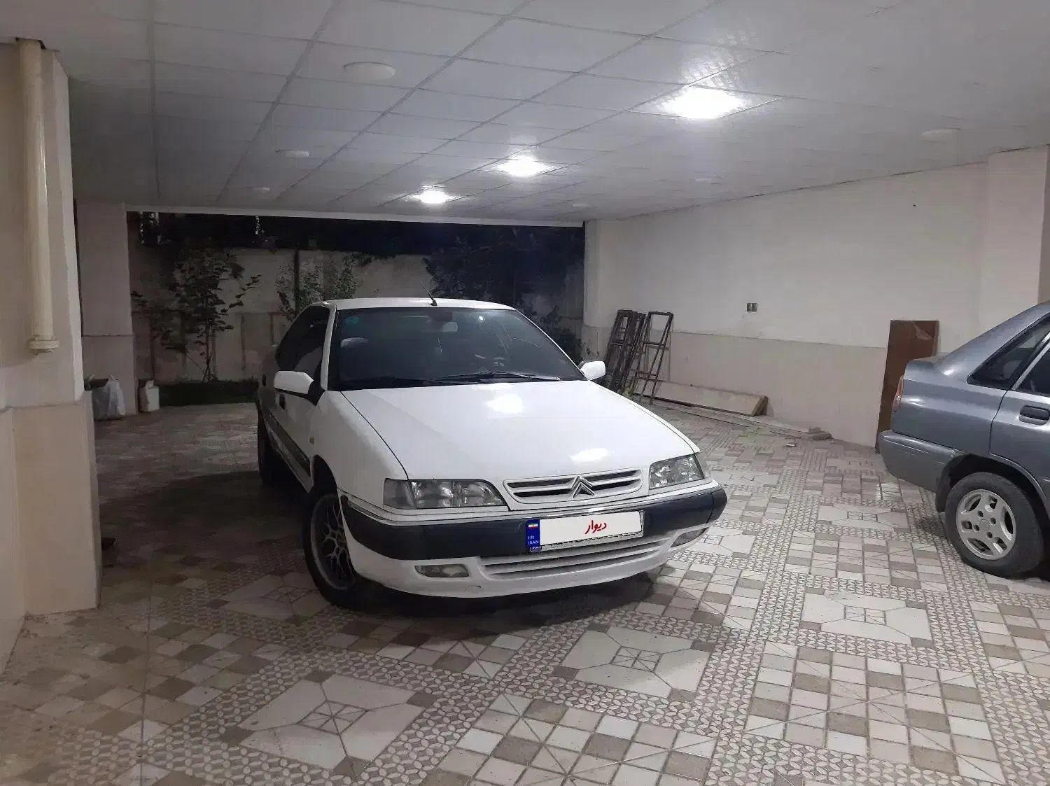 زانتیا بیرنگ|خودرو سواری و وانت|رشت, ساغری سازان|دیوار