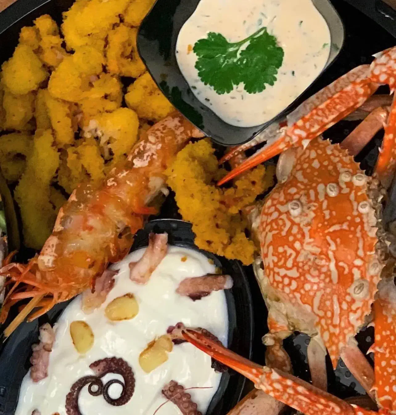 فینگر فود و سینی های مزه با تنوع زیاد|خدمات پذیرایی، مراسم|کیش, |دیوار