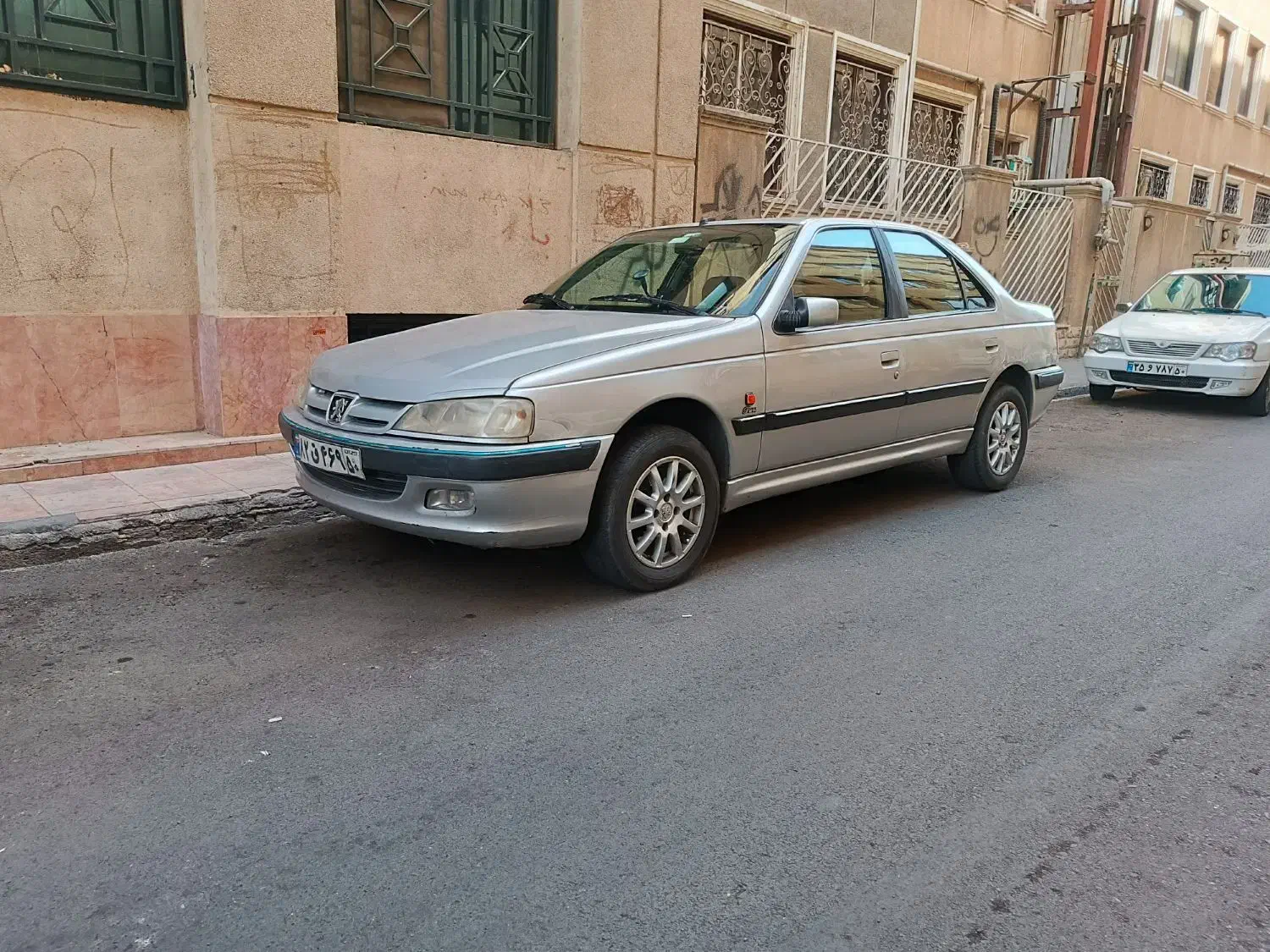 پژو پارس ساده، مدل ۱۳۸۳|خودرو سواری و وانت|تهران, پاسداران|دیوار