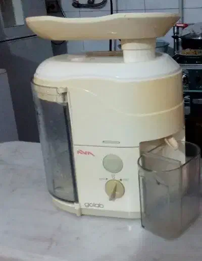 ۲ دستگاه آبمیوه گیر|آبمیوه‌گیر و آب‌مرکبات‌گیر|ورامین, خیر آباد|دیوار