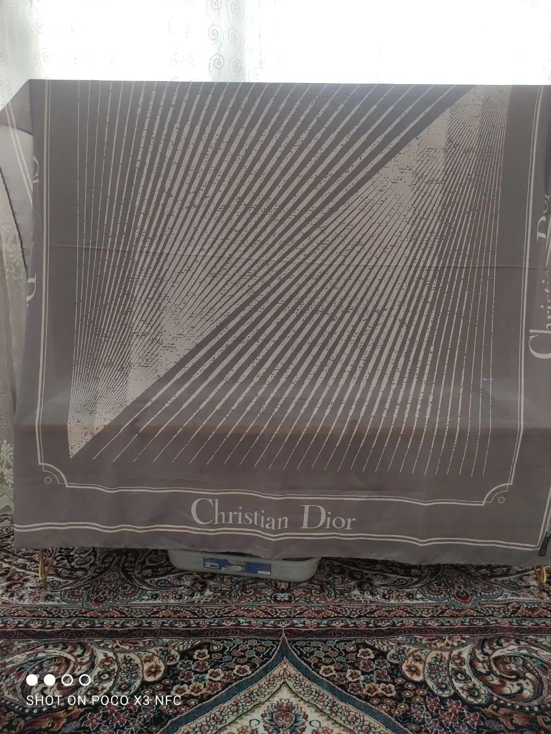 روسری|لباس|قم, قلعه کامکار|دیوار