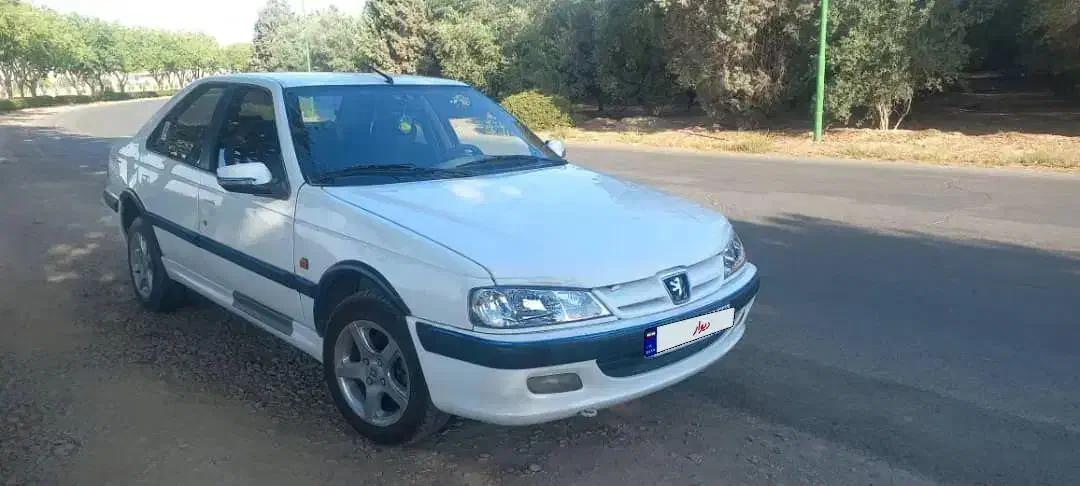 پژوپارس مدل۹۲|خودرو سواری و وانت|فلاورجان, |دیوار