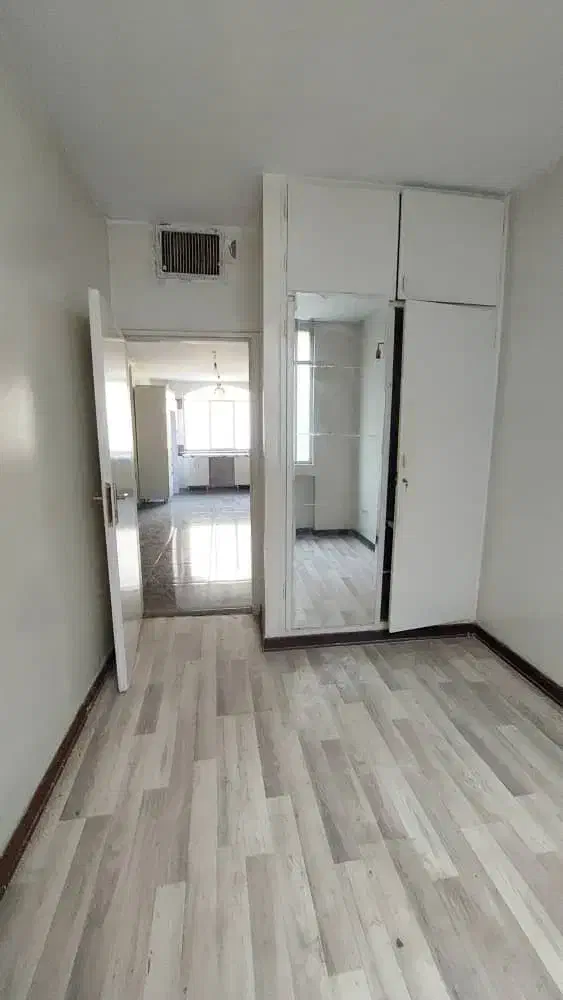 شریعتی ادیبی ۶۴ متر ۲خوابه آپارتمان بازسازی شده