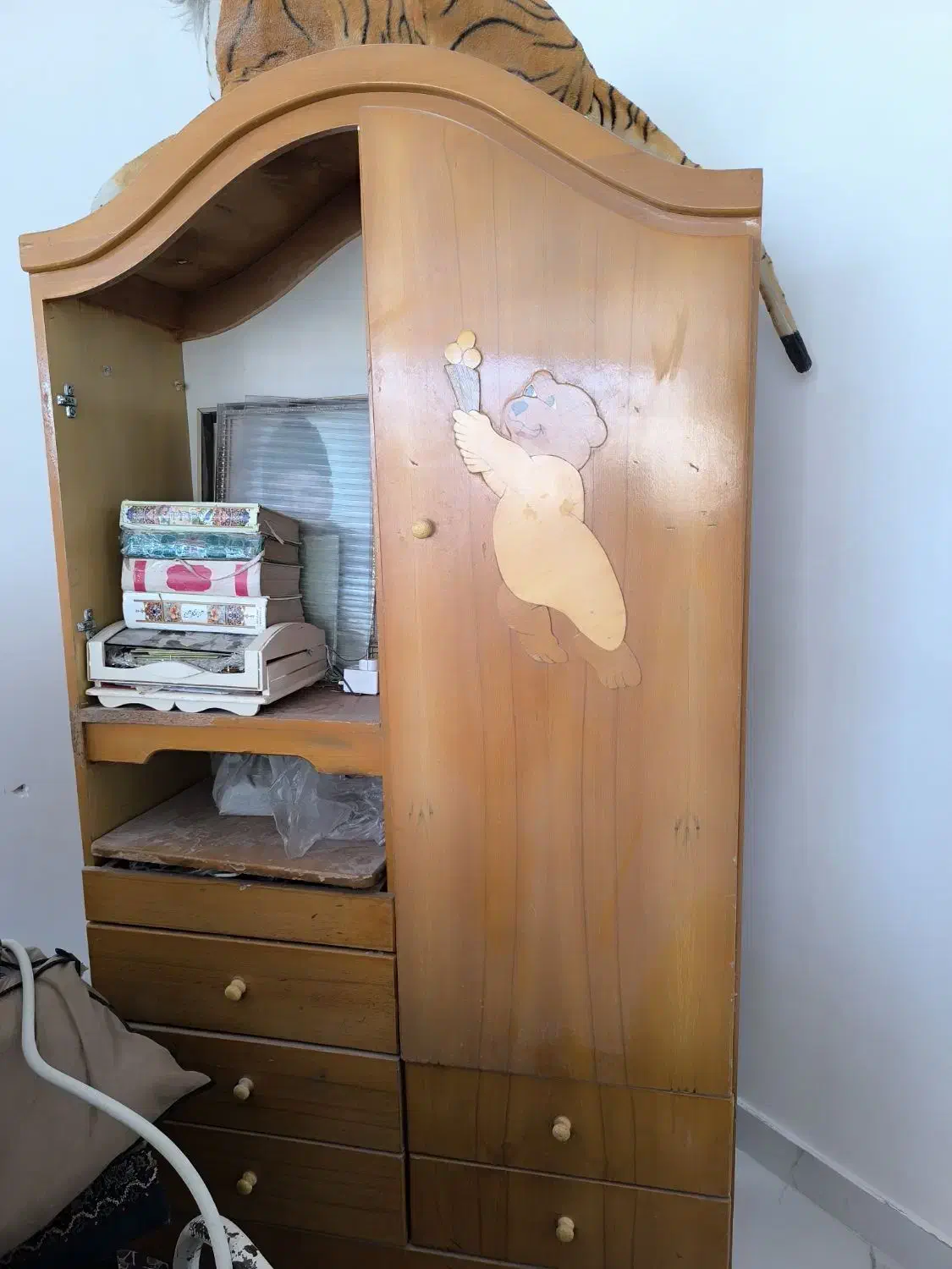 کمد چوبی|جاکفشی، کمد، دراور|تربتحیدریه, فردوسی جنوبی|دیوار