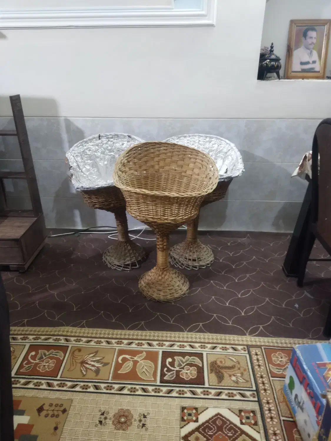 سبد بافت حصیری|صنایع دستی و سایر لوازم تزئینی|شیراز, شهرک سعدی|دیوار