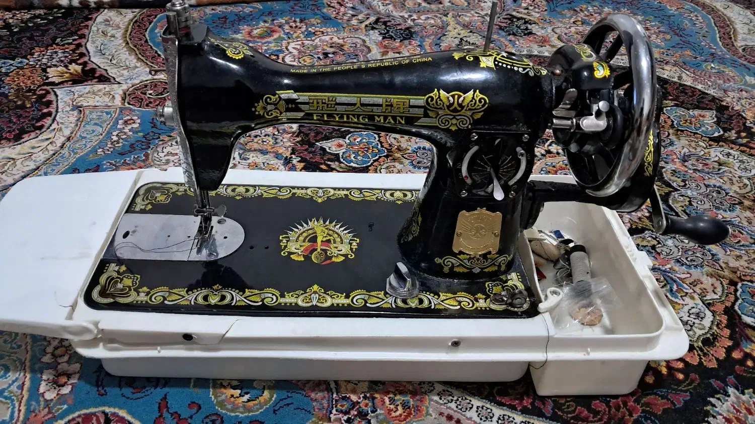 چرخ خیاطی|چرخ خیاطی و ریسندگی|اهر, |دیوار