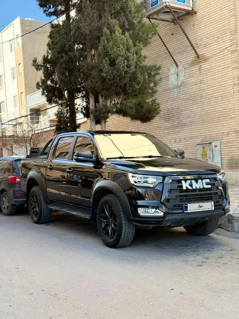 kmc در حد خشک|خودرو سواری و وانت|شیراز, میرزاکوچک خان|دیوار