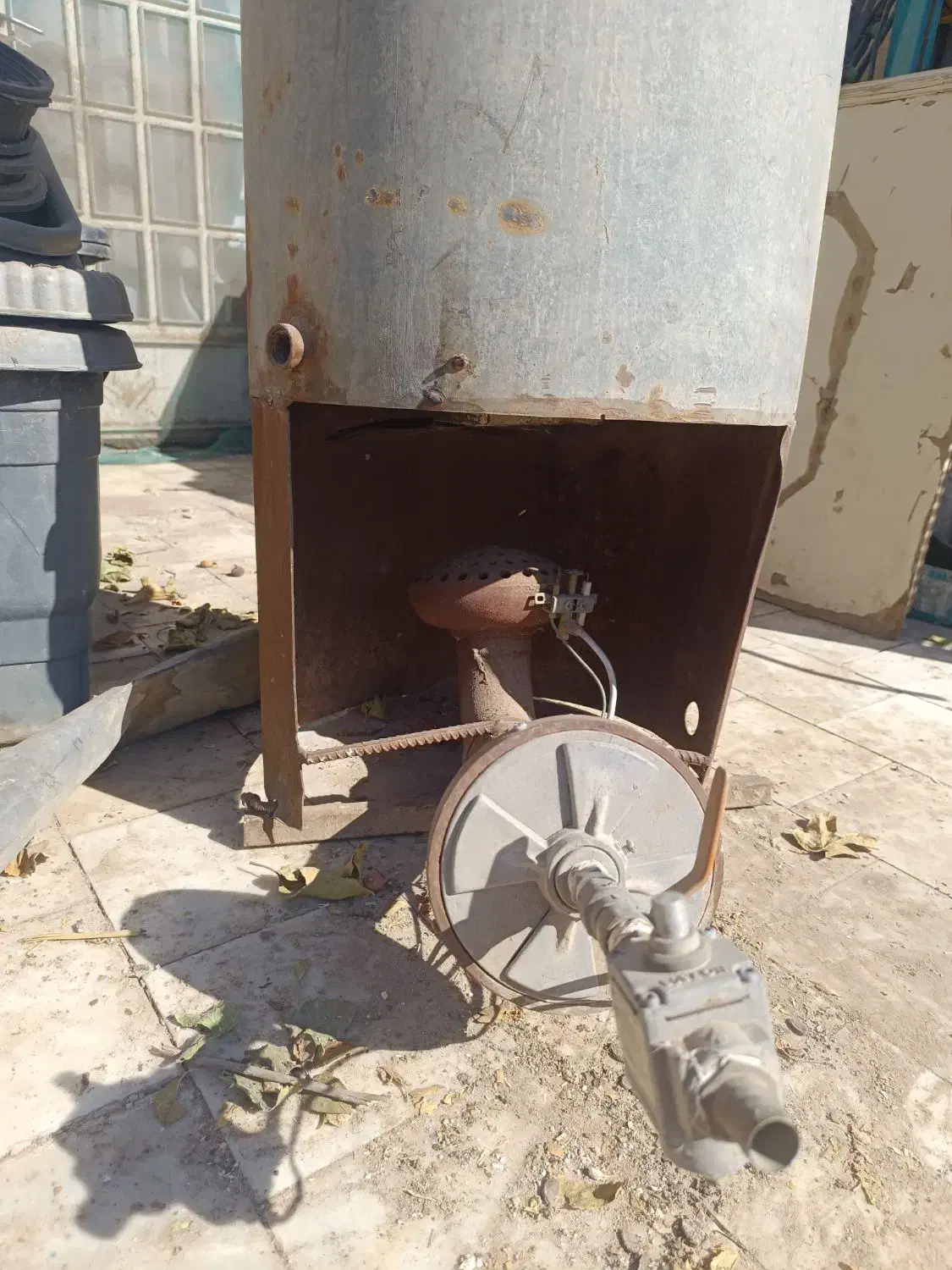 بخاری کارگاهی|بخاری، هیتر، شومینه|یزد, |دیوار