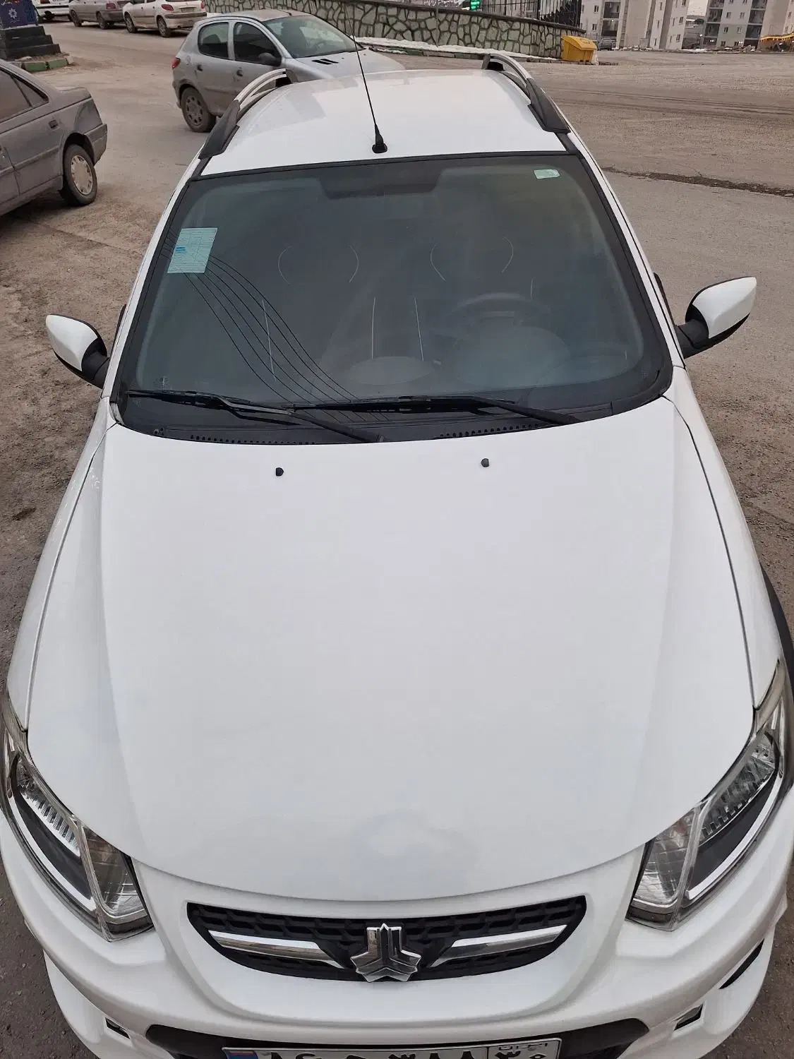 کوییک سفید در حد خشک بیرنگ|خودرو سواری و وانت|پردیس, فاز ۱۱|دیوار