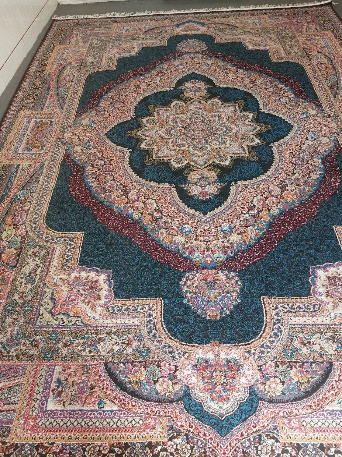 فرش ۱۲متری|فرش|بافق, |دیوار