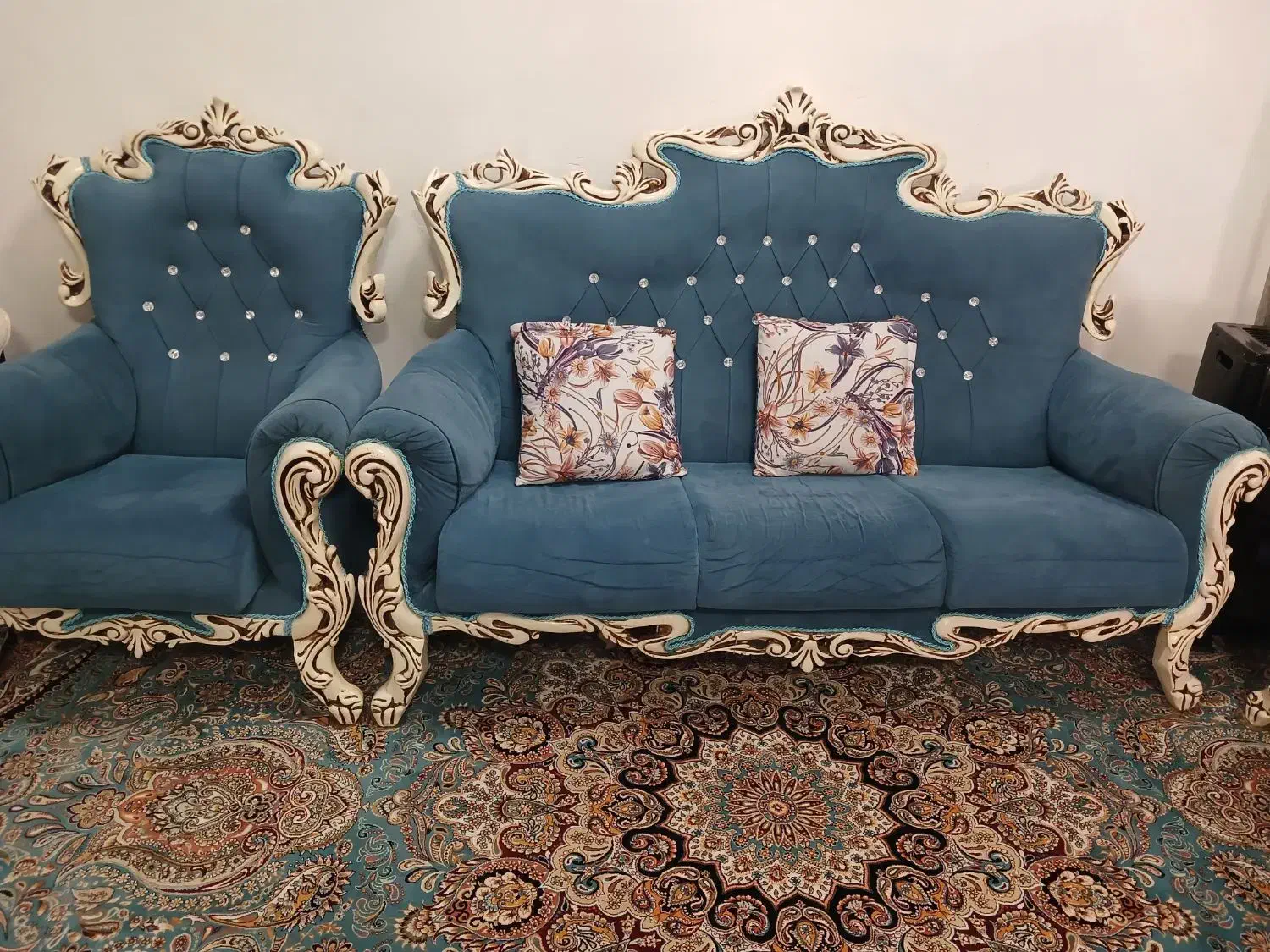 مبلمان|مبلمان خانگی و میز عسلی|همدان, |دیوار