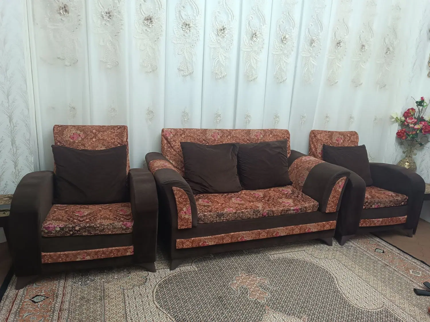 راحتی|مبلمان خانگی و میز عسلی|اردبیل, |دیوار