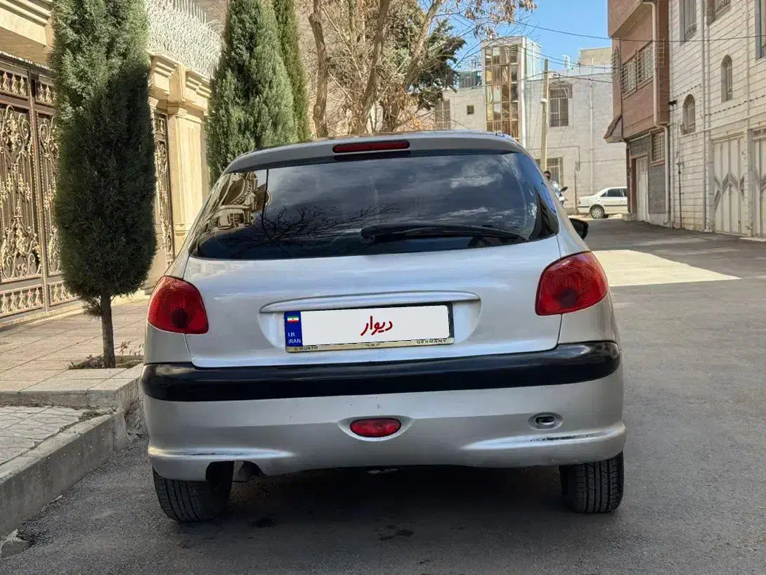 پژو 206|خودرو سواری و وانت|بروجرد, |دیوار