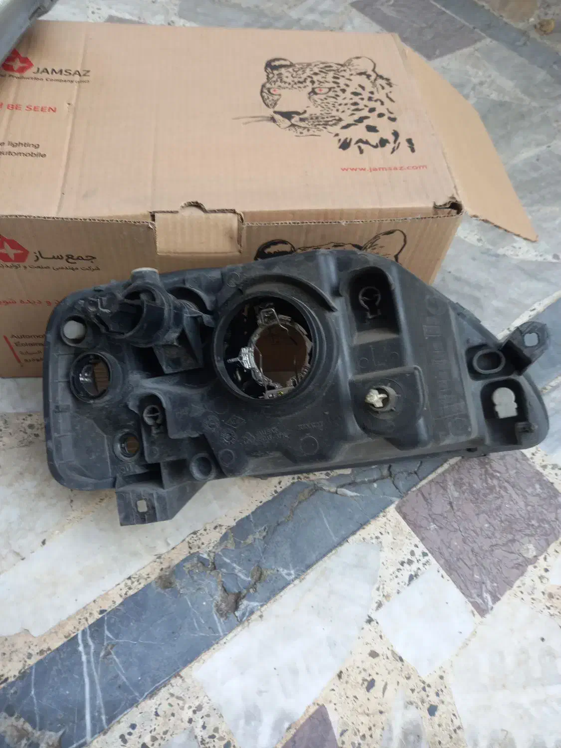 چراغ جلوی ال ۹۰|قطعات یدکی و لوازم جانبی|رشت, کوی مهر|دیوار