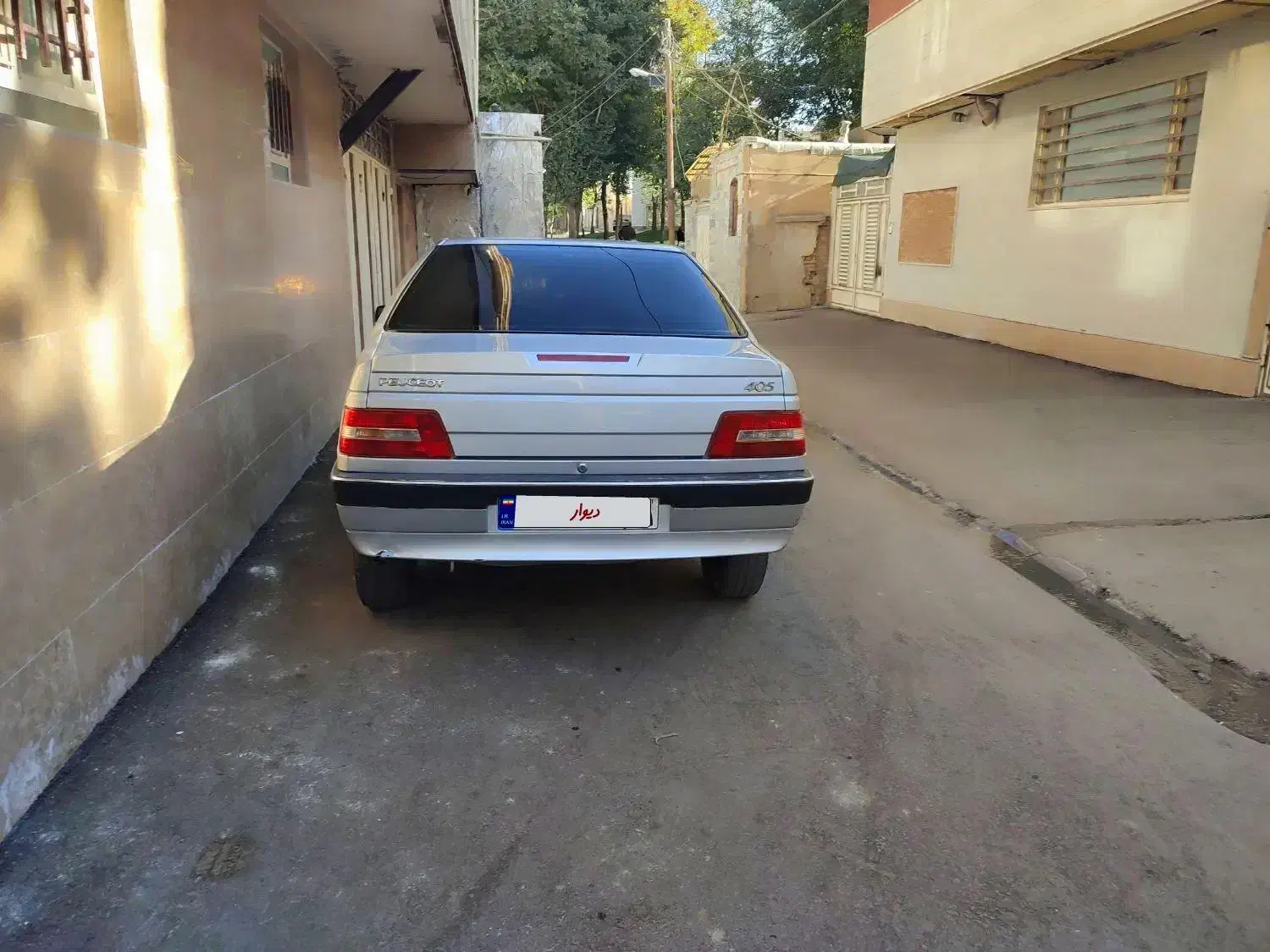 پژو 405 SLX موتورTU5، مدل ۱۳۹۵ کم کار|خودرو سواری و وانت|بروجرد, |دیوار
