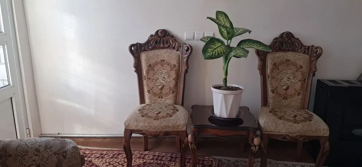 فروش مبل سلطنتی تمام چوب گرجستان|مبلمان خانگی و میز عسلی|جلفا, |دیوار