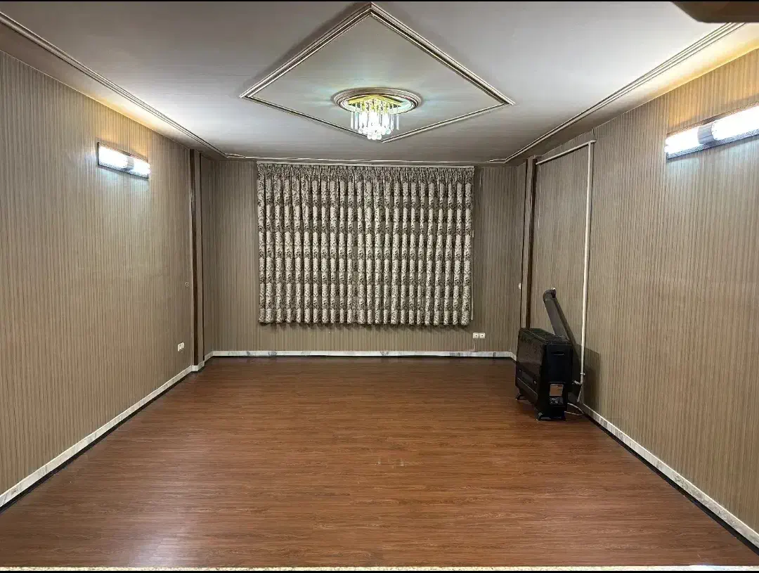 آپارتمان رو به رو پارک معلم/۱۰۰متر/اماده تحویل|فروش آپارتمان|خرم‌آباد, |دیوار